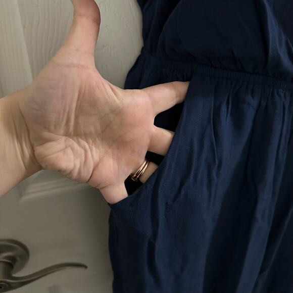 Lulu’s Learning to Fly Navy Blue Halter Jumpsuit Women’s size Small - Picture 4 of 13